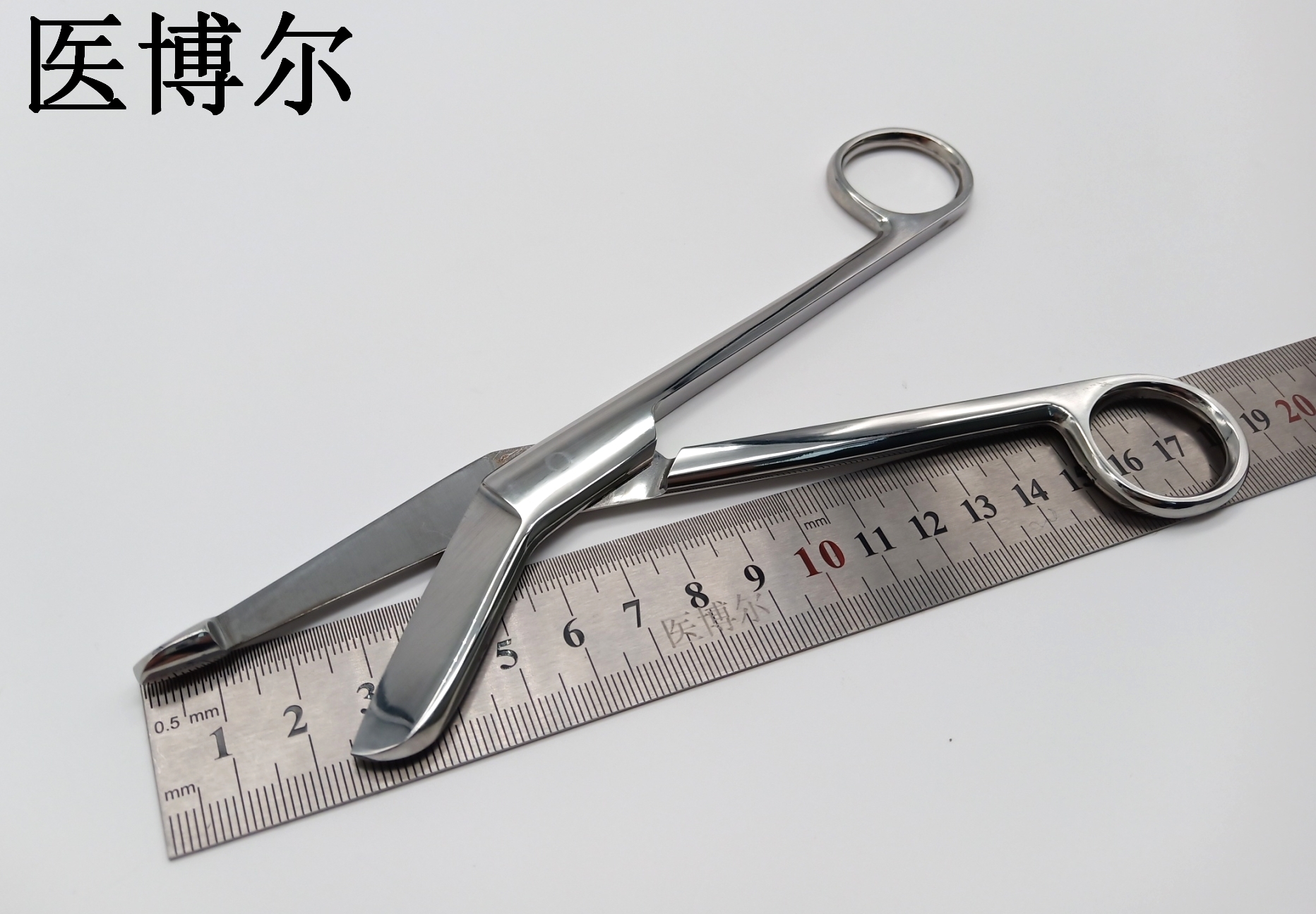 纱布剪刀 18cm (10)_看图王.jpg