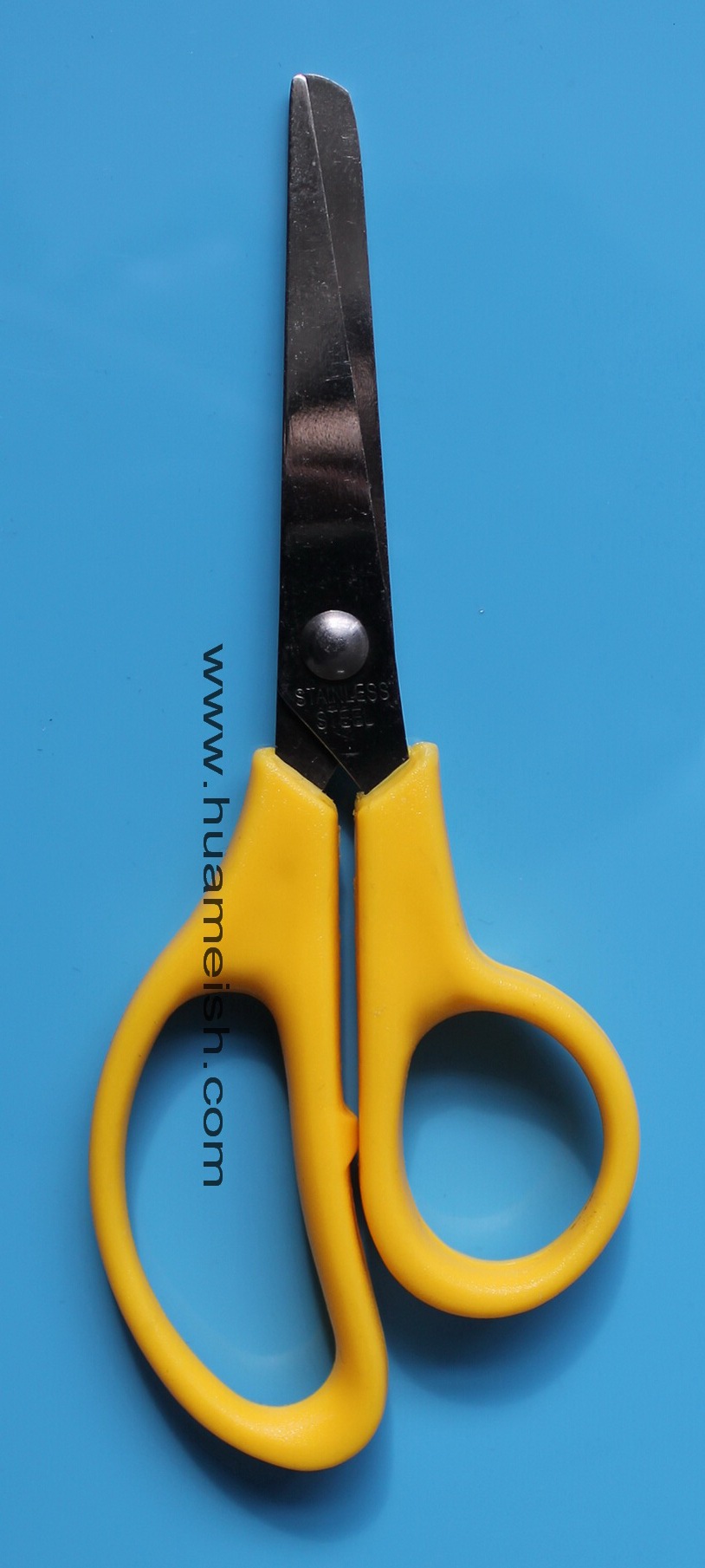 塑料柄剪刀 Plastic handle scissors