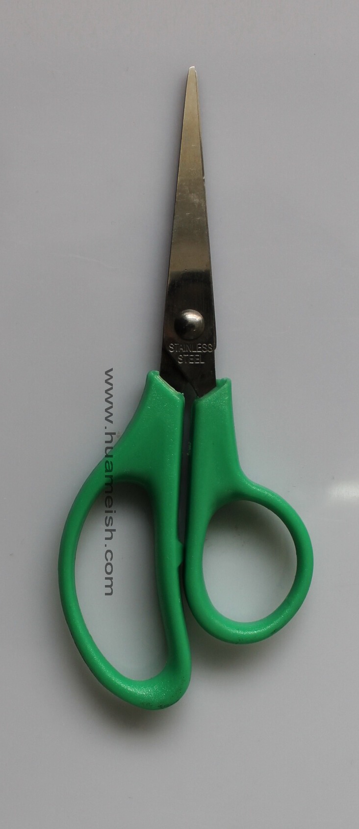 塑料柄剪刀 Plastic handle scissors